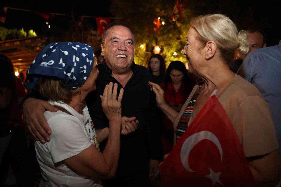 Büyük Zafer’in 100. Yılı Tan Taşçı Konseriyle Kutlandı