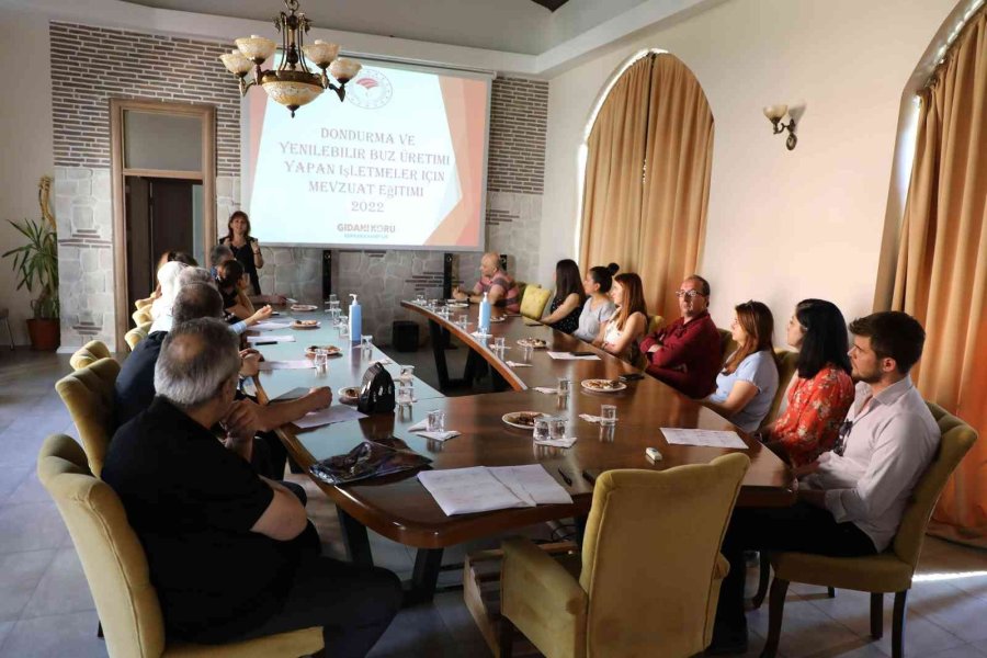 Dondurma Üreticilerine Eğitim