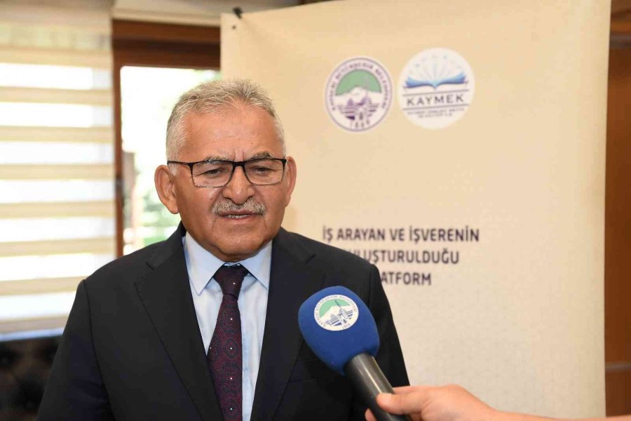 Başkan Büyükkılıç: “işverenle İş Arayanı Buluşturduk, 2 Bin 176 Kişiye İş İmkânı Sunduk”