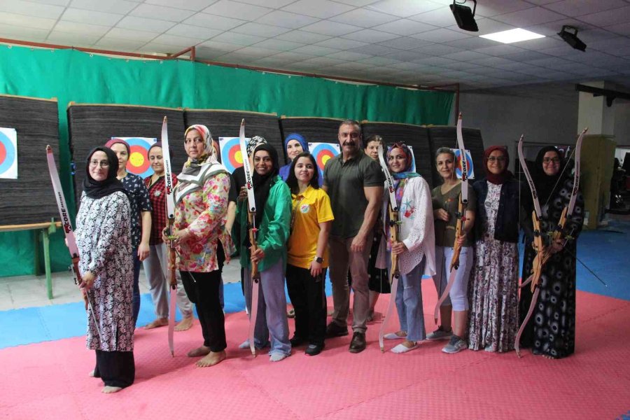 Okçuluk, Ev Hanımlarının Da Vazgeçilmezi Oldu