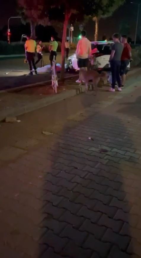 Kazada Ölen Kızın Anne Ve Babası Gözyaşlarına Boğuldu