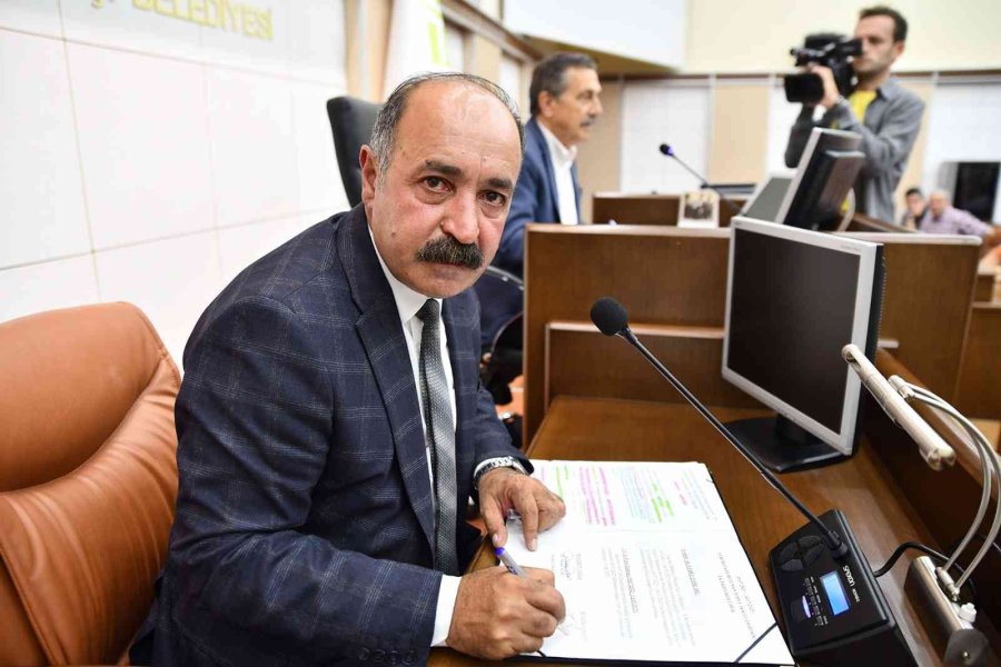 Tepebaşı İşçilerine Yüzde 50 Ücret Zammı