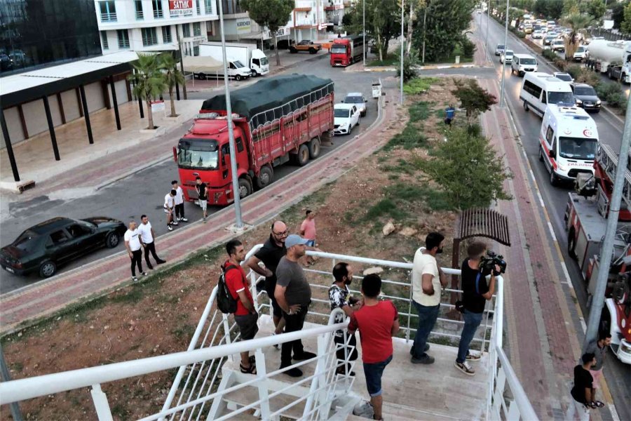 İntihar Teşebbüsü Ekipleri Alarma Geçirdi, Onun Ruhu Bile Duymadı