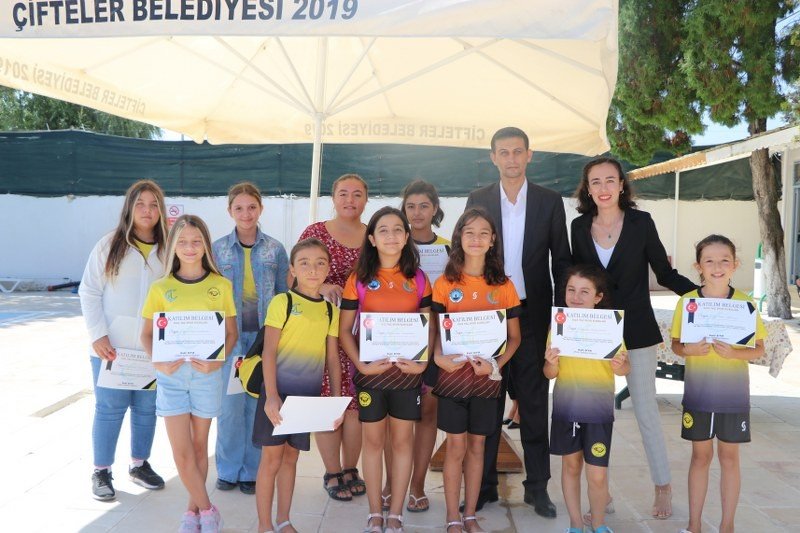 Çifteler’de “yaz Spor Kursları Kapanış Ve Sertifika Programı” Düzenlendi