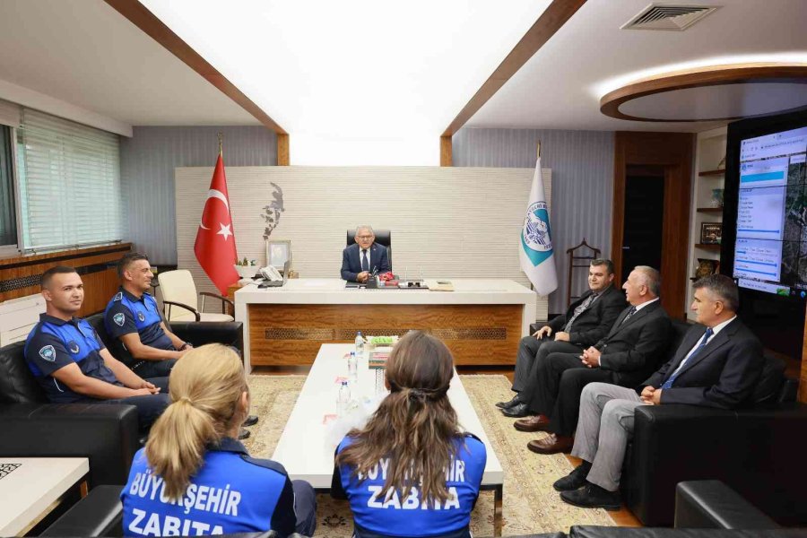 Büyükşehir Zabıtasından Başkan Büyükkılıç’a 196. Yıl Dönümü Ziyareti