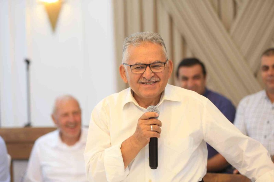 Büyükkılıç’tan Muhtarlara Jest