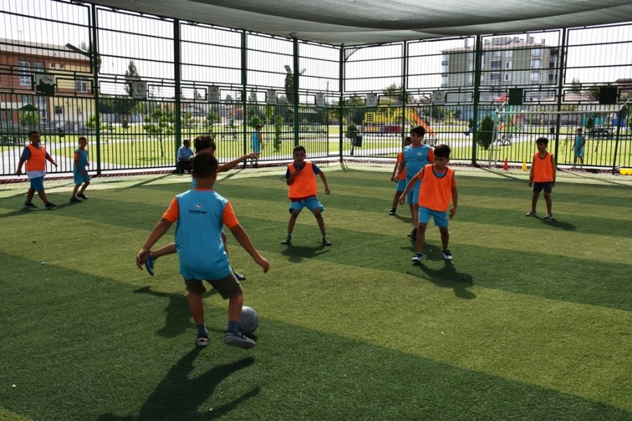 Kocasinan’da Yaz Spor Kursları, Dolu Dolu Geçti