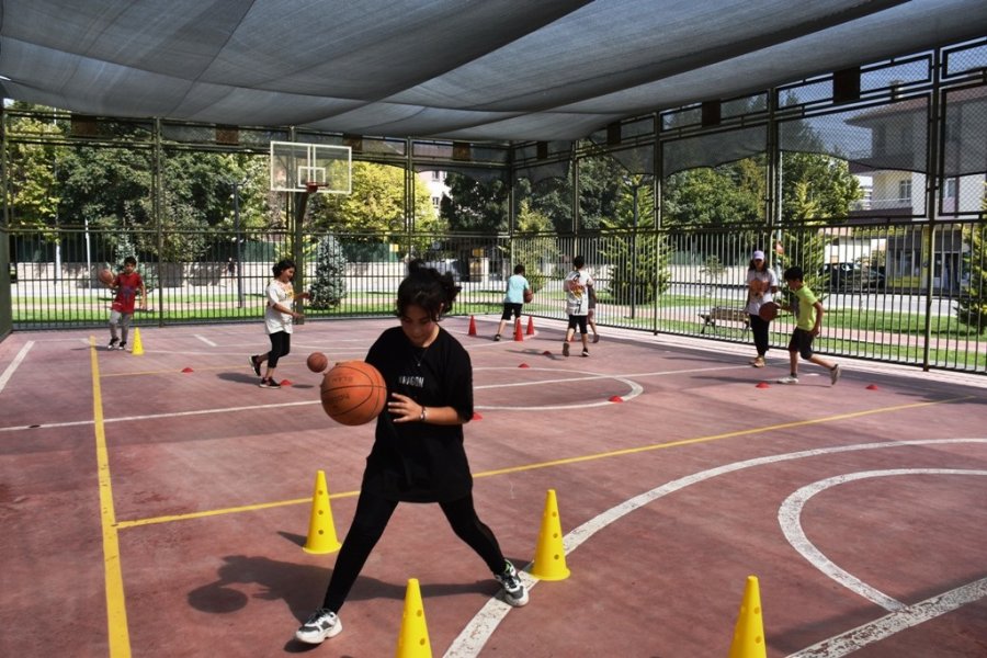 Kocasinan’da Yaz Spor Kursları, Dolu Dolu Geçti