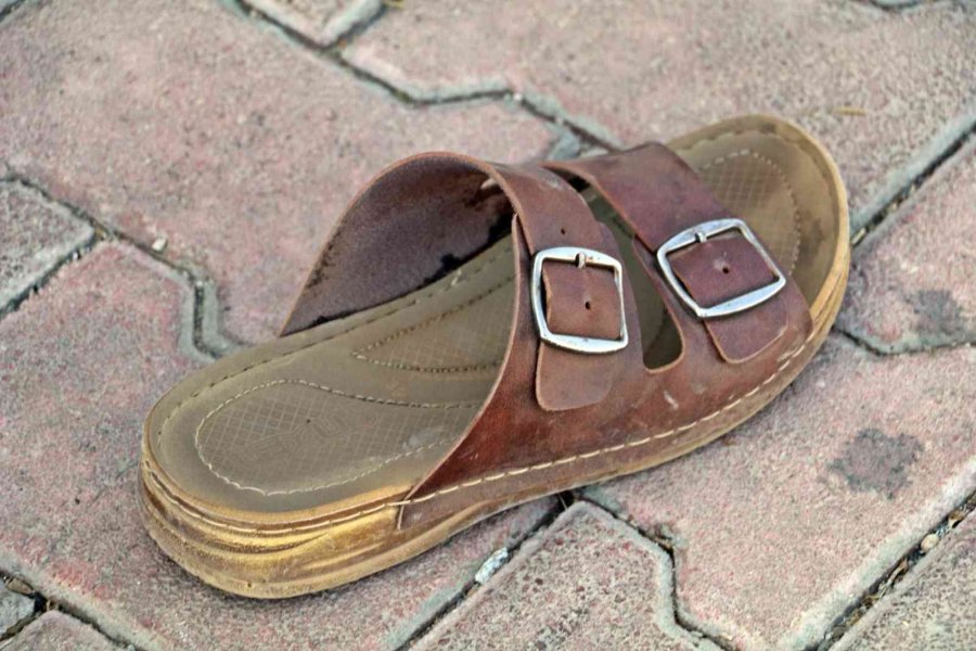 Motosikletini Çalmaya Çalışan Şüpheliyi Yakalamak İçin Adeta Uçtu