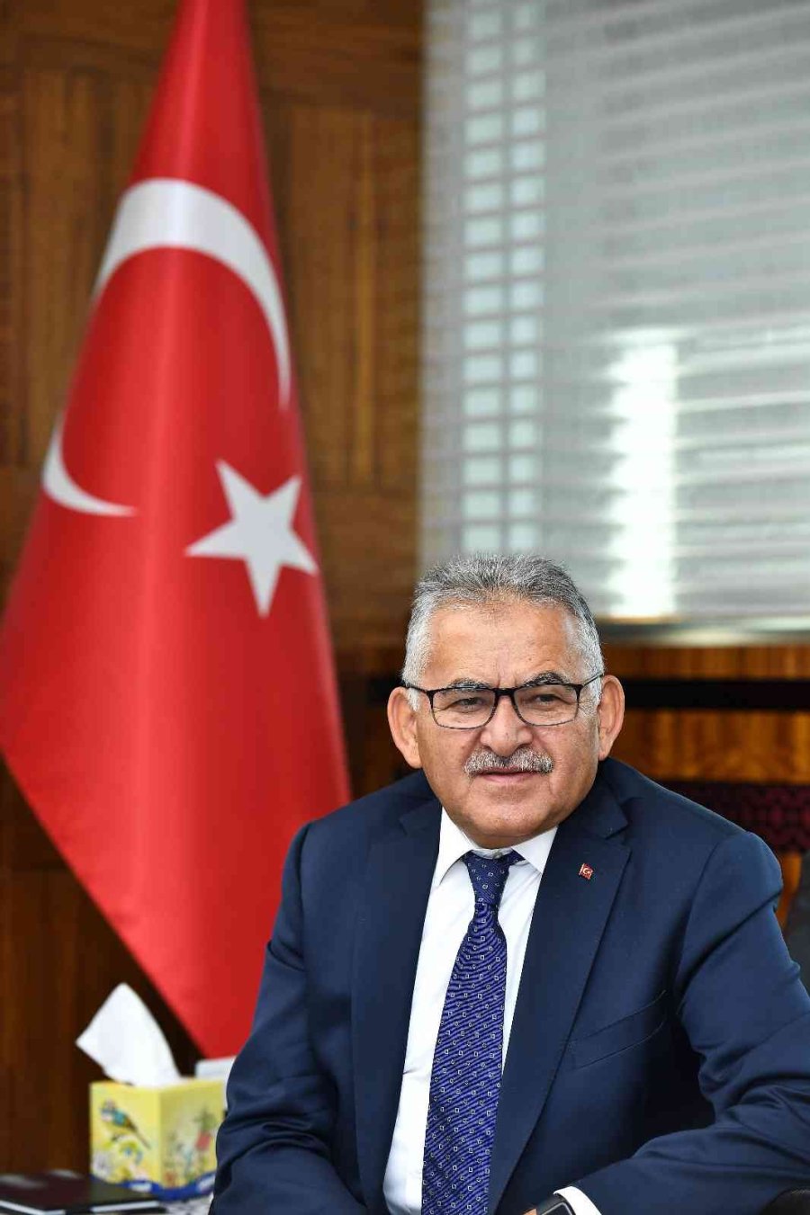 Büyükşehir’in İhtiyaç Sahibi Ailelere Süt Ve Gıda Ürünleri Yardımı Talep Başvuruları Başladı