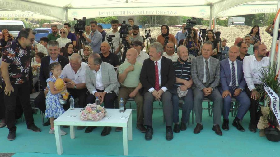 Melikgazi’den Bir Hizmet Daha: Nurettin - Naciye Setenci Aile Sağlığı Merkezi’nin Temeli Atıldı