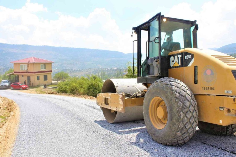 Mersin’de Yol Çalışması