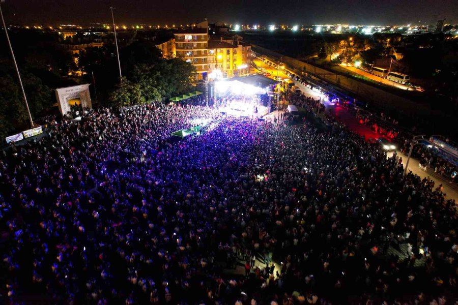 Kurtuluş Coşkusu Kıraç İle Yaşandı