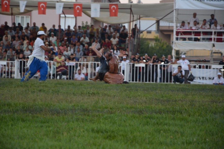 Korkuteli Altın Kiraz Yağlı Güreşlerinin Maliyeti Açıklandı