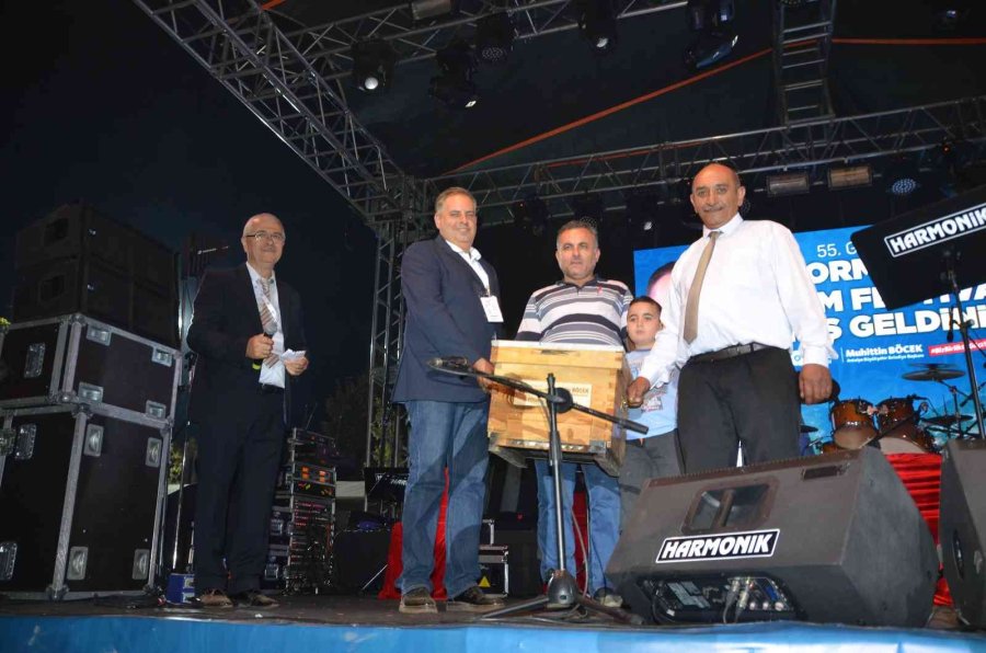 55 Yıllık Gelenek Renkli Görüntülere Sahne Oldu