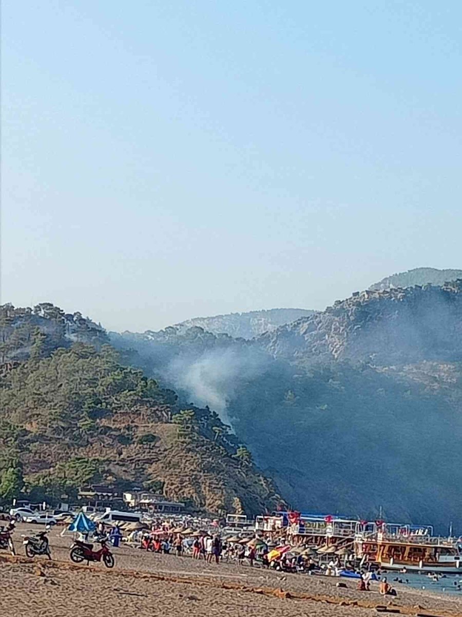 Adrasan’daki Orman Yangını Kontrol Altına Alındı