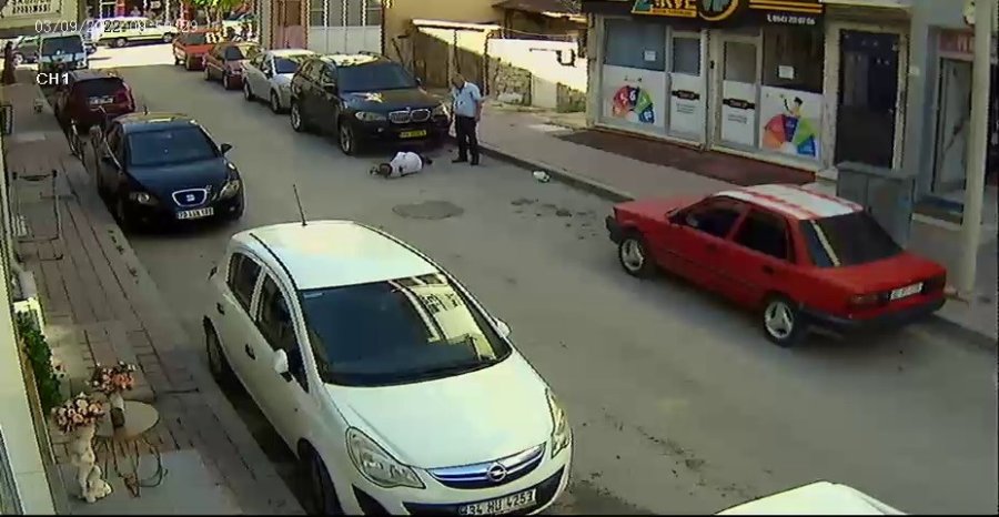 Silah Ve Bıçaklı Kavganın Dehşete Düşüren Görüntüleri Kamerada