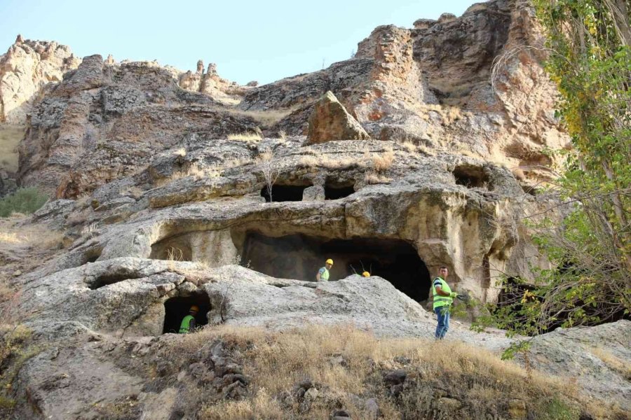 Vali Çiçek: “baharda Herkes Erdemli’ye Gelecek”