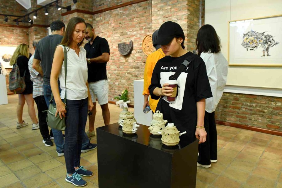 Veysel Özel Sergisi Açıldı