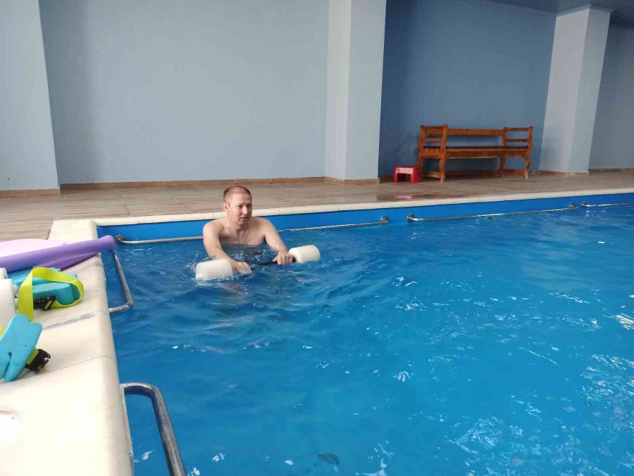 Covid-19 Sonrası Felç Geçiren Kazak Hasta Şifayı Türkiye’de Buldu