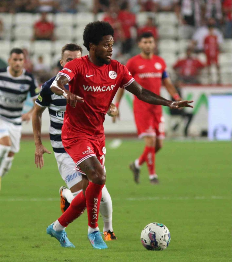 Antalyaspor Son 2 Haftada Kalesinde 7 Gol Gördü