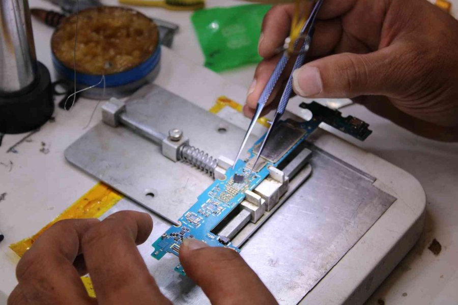 Ekran Kilidi Çözümüne Google Hesap Şifresi De Ekleniyor