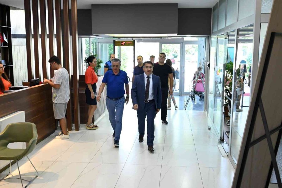 Kemer Kaymakamı Çam: "birlikte Güzel Projeler Yapacağız"