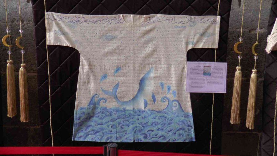 Sırrı Çözülemeyen ‘tılsımlı Gömlekler’ Kayseri’de Sergilendi