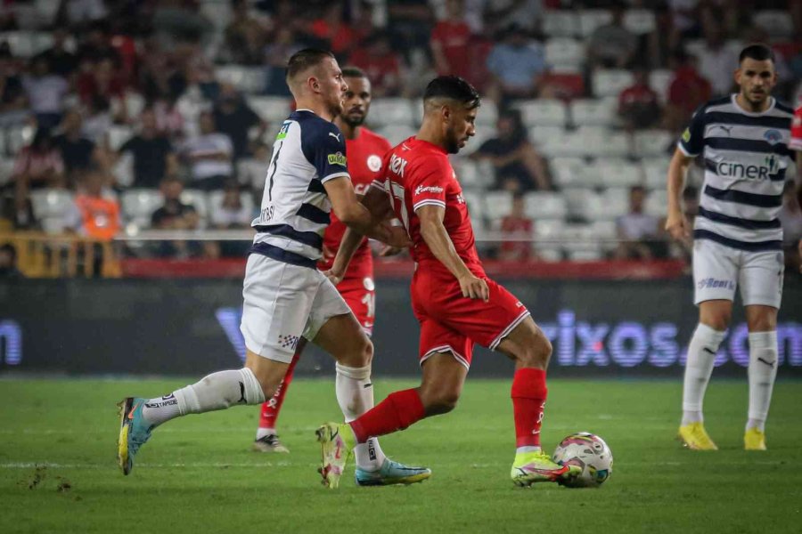 Spor Toto Süper Lig: Antalyaspor:0 - Kasımpaşa: 2 (maç Sonucu)