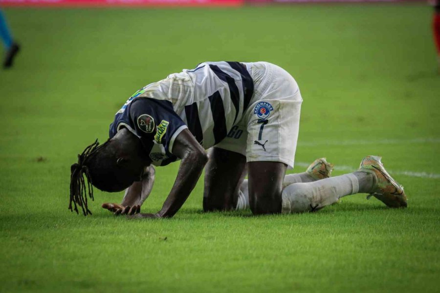 Spor Toto Süper Lig: Antalyaspor:0 - Kasımpaşa: 2 (maç Sonucu)