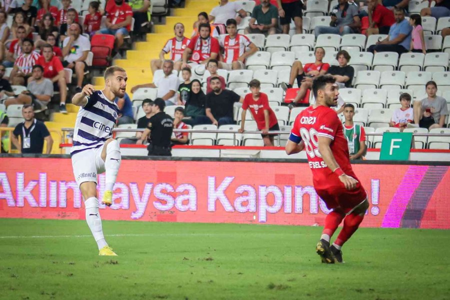 Spor Toto Süper Lig: Antalyaspor:0 - Kasımpaşa: 2 (maç Sonucu)