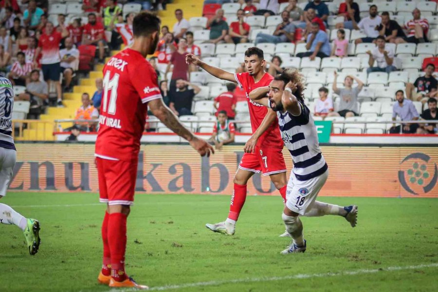 Spor Toto Süper Lig: Antalyaspor:0 - Kasımpaşa: 2 (maç Sonucu)