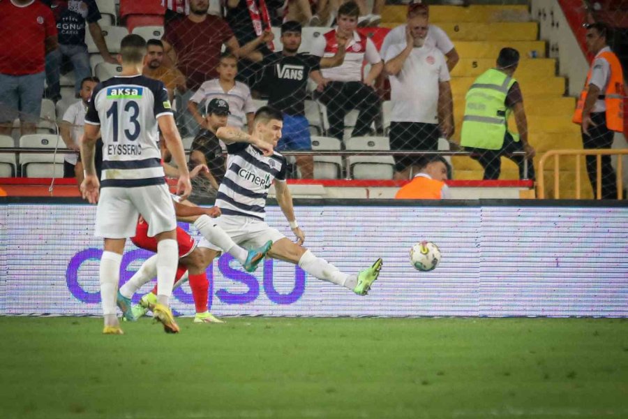 Spor Toto Süper Lig: Antalyaspor:0 - Kasımpaşa: 2 (maç Sonucu)