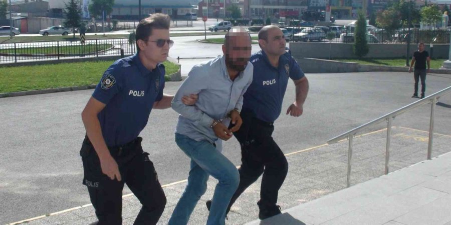 Yaşlı Adamın Altın Ve Parasını Dolandıran Şüpheli: “yakışıklı Çıkart Ha”