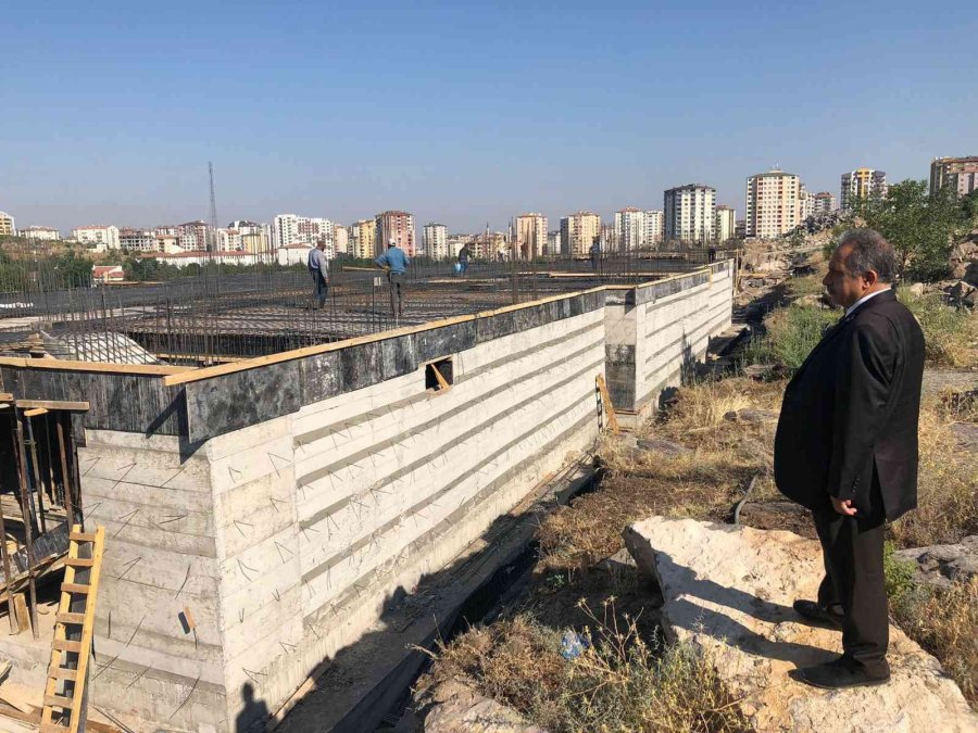 Mehmet Altun Eğitim Kompleksinde Okullar Yükseliyor