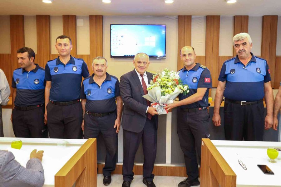 Başkan Öztürk Zabıta Haftası’nı Kutladı