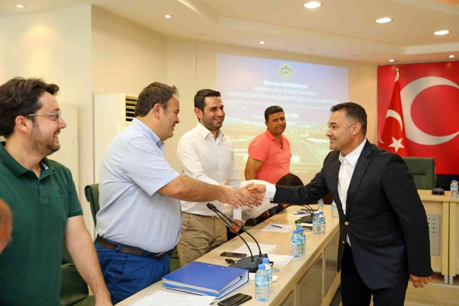 Başkan Yücel: “öğrencilerin Konaklaması İçin İçin Yeni Temeller Atılacak"