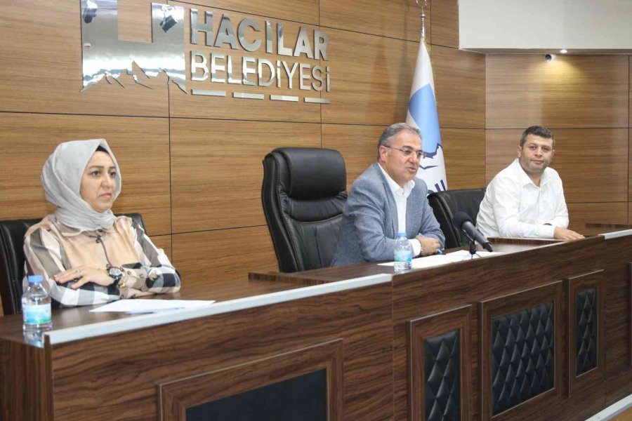 Hacılar Belediyesi Meclisi Eylül Ayı Toplantısını Yaptı