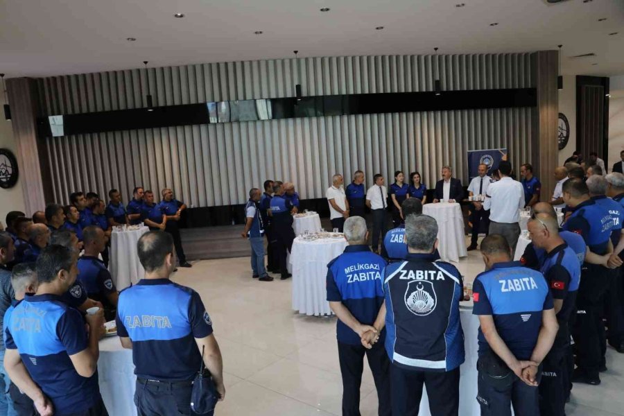 Başkan Palancıoğlu, Belediye Zabıtaları İle Bir Araya Geldi