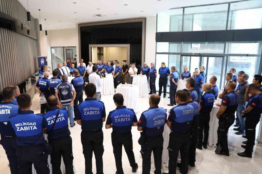 Başkan Palancıoğlu, Belediye Zabıtaları İle Bir Araya Geldi