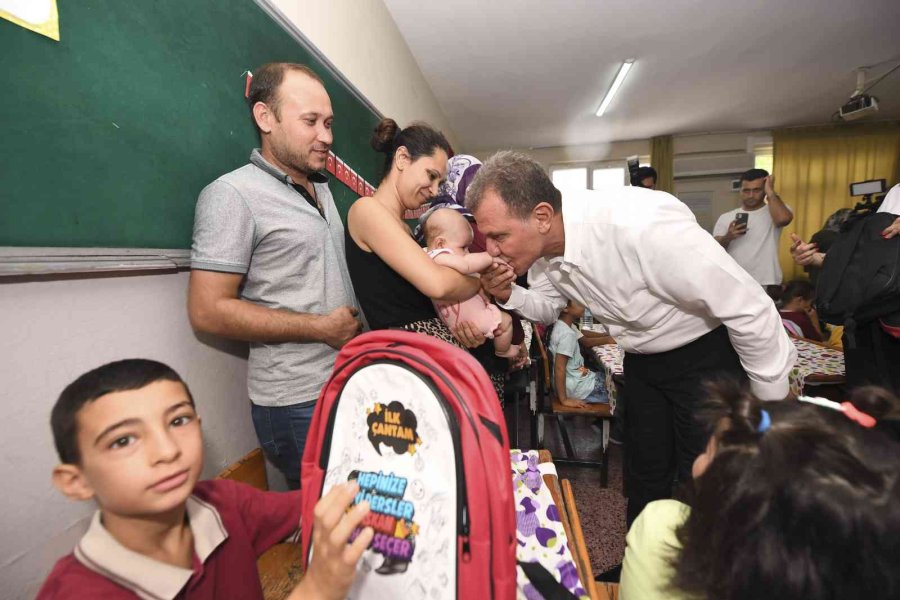 Mersin Büyükşehir Belediyesi 18 Bin Okul Çantası Dağıtacak