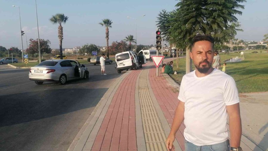 Antalya’ya Tatile Gelen Kuzenler, Dönüş Yolunda Birbirlerine Çarptı