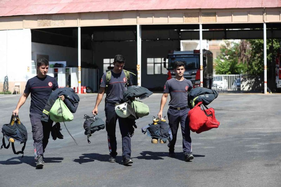 Antalya Büyükşehir’den Mersin’e İtfaiye Desteği