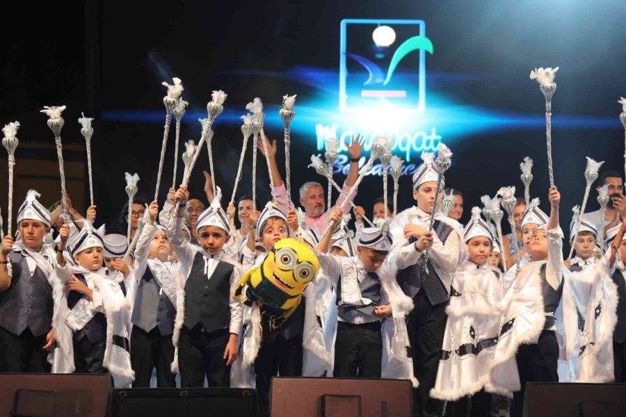 Manavgat Belediyesi’nden Sünnet Şöleni