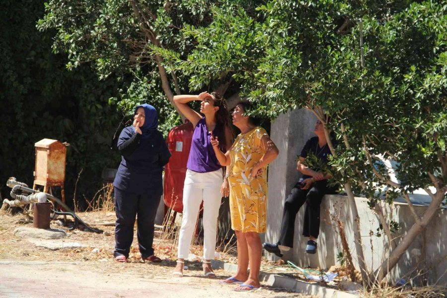 Oteldeki Baca Yangını Korkuttu