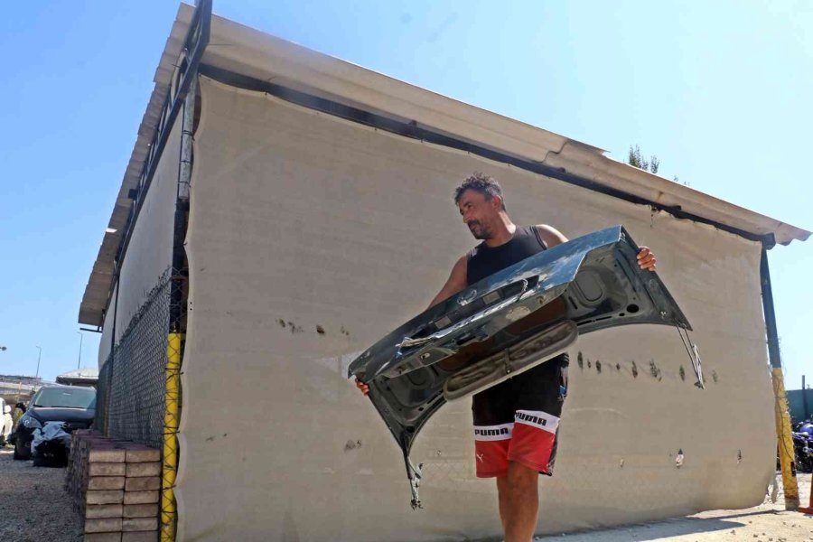 Antalya’da Yediemin Otoparkçılarını Şoke Eden Araç Haczi