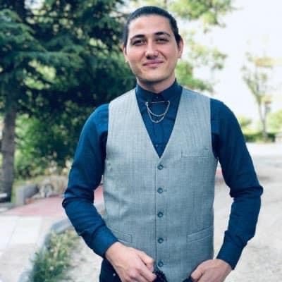 Parkta Çıkan Kavgada Bıçaklanan 24 Yaşındaki Genç Hayatını Kaybetti