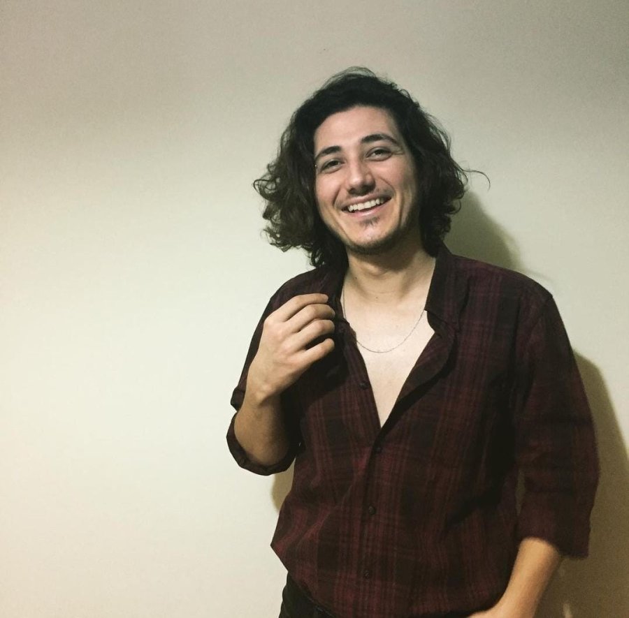 Parkta Çıkan Kavgada Bıçaklanan 24 Yaşındaki Genç Hayatını Kaybetti