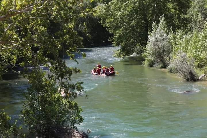 Vali Çiçek Rafting Yaptı
