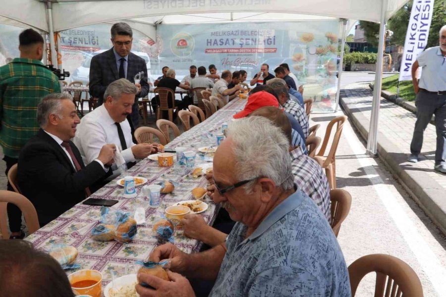 Başkan Palancıoğlu: “ekilip Hasat Edilen Nohutlar, Şimdi Sofralarımızda Yer Alacak”